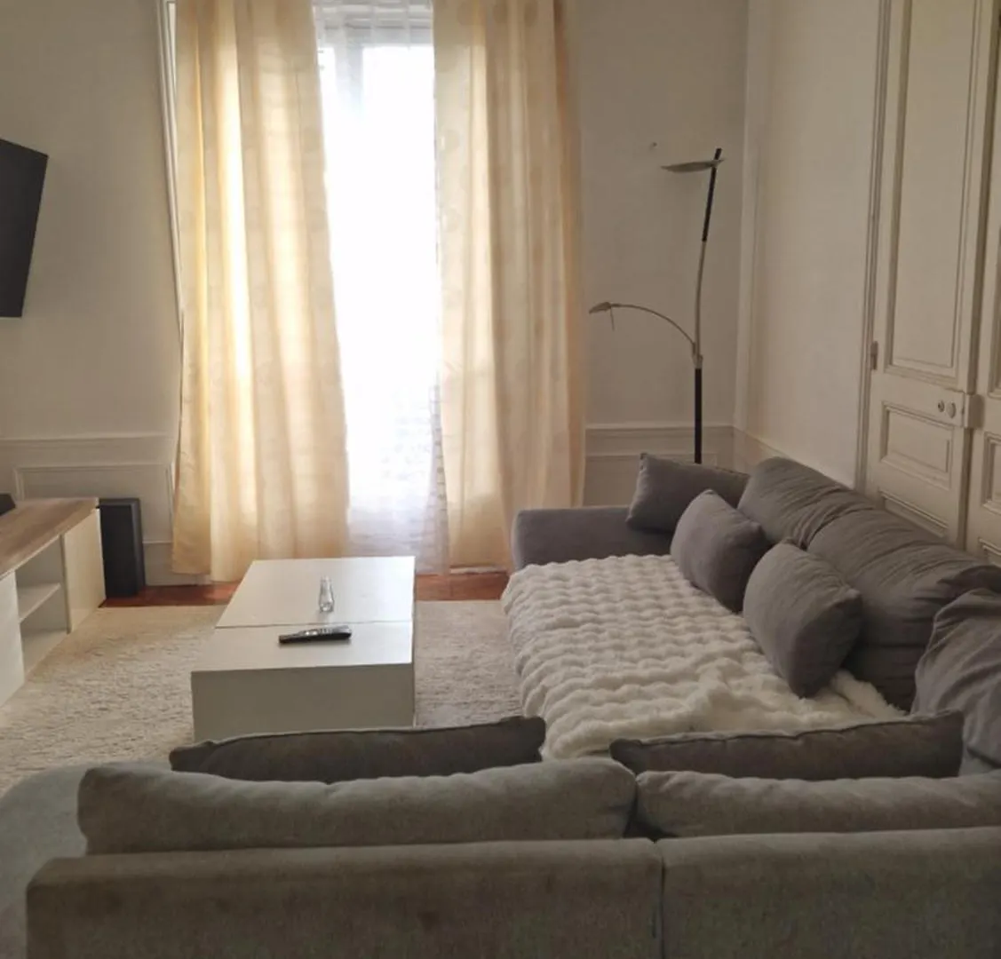 Cosy House Tour Eiffel *