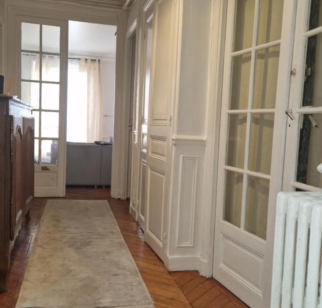 Cosy House Tour Eiffel Apartment *
