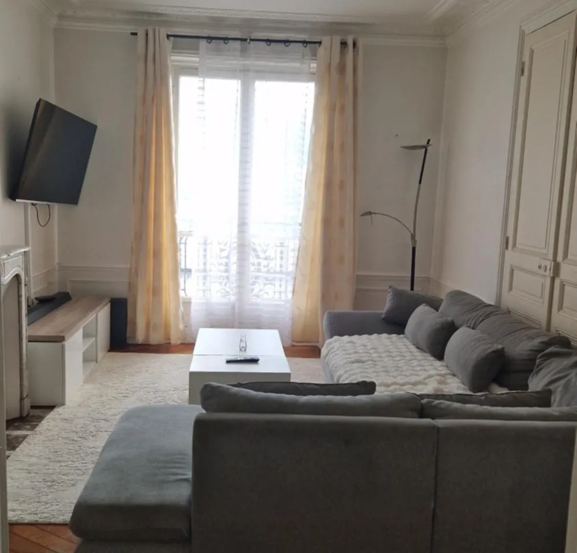 Apartment Cosy House Tour Eiffel Paris
